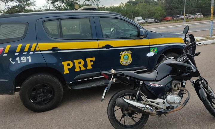 Homem compra motocicleta do genro e acaba detido pela PRF por receptação no norte da Bahia