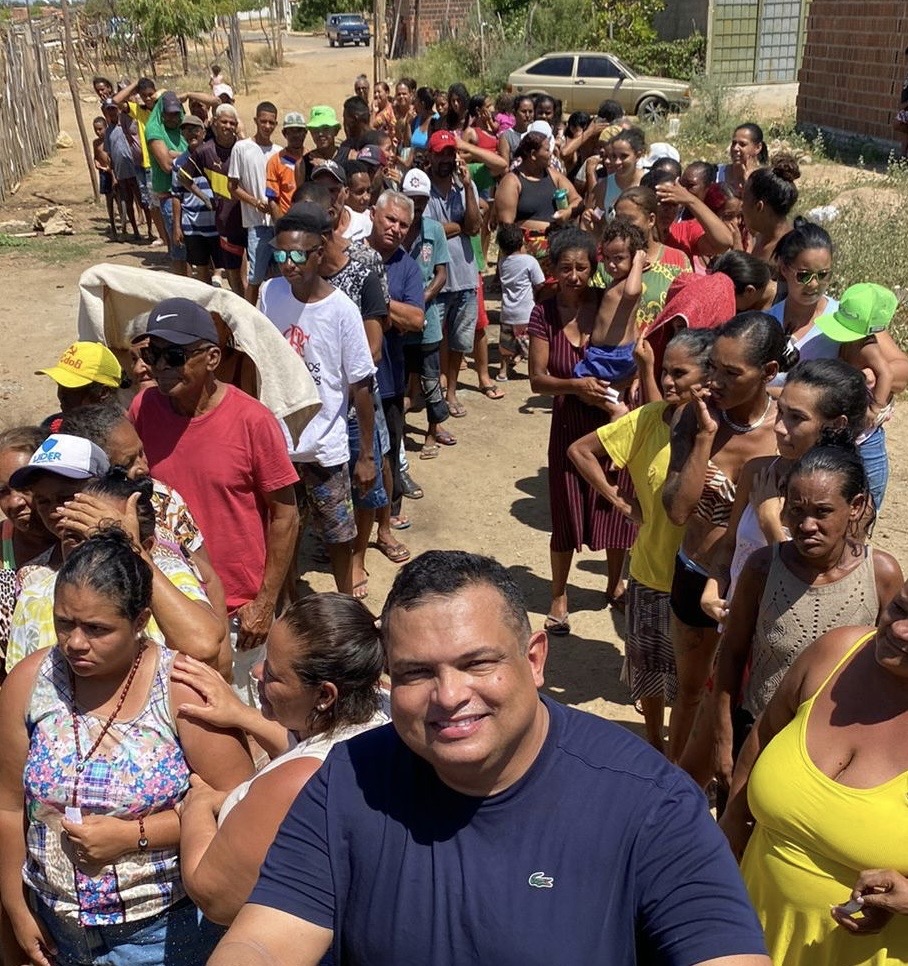 Maior campanha de combate a fome da região leva alimentos a quem mais precisa