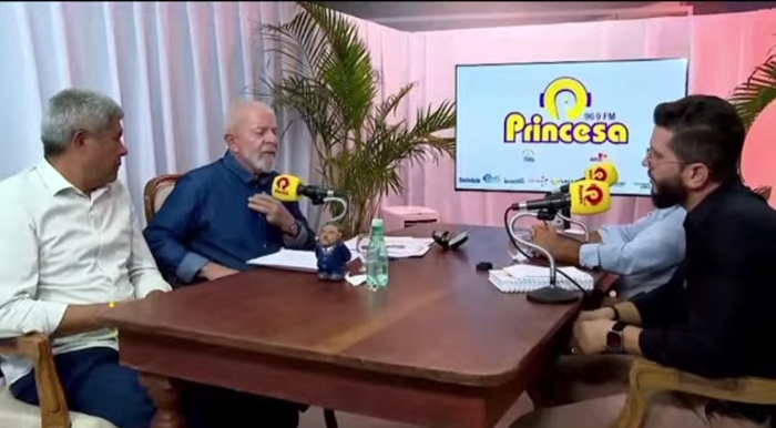 Presidente Lula diz que gosta de conceder entrevista no Rádio: Fico mais perto do povo e o Rio São Francisco está no meio imaginário de criança