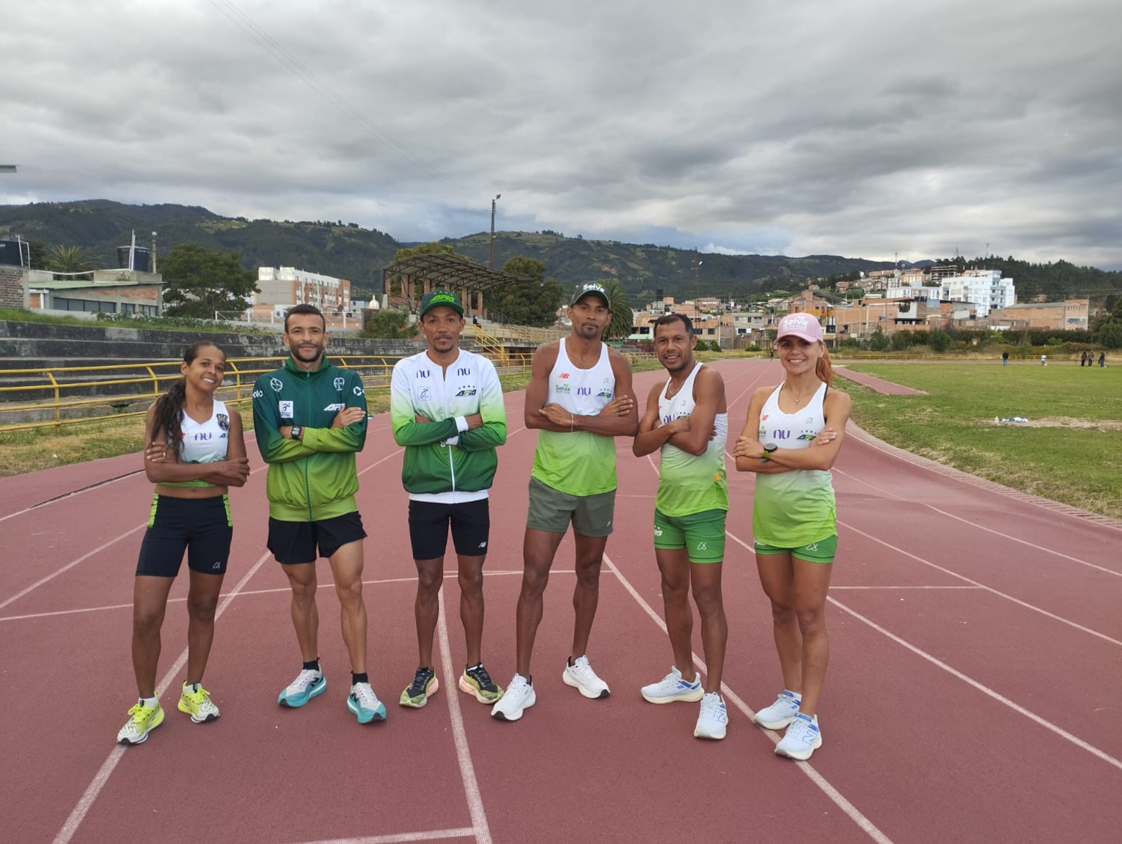 De olho na São Silvestre, equipe da APA realiza treinamento na altitude de Paipa, na Colômbia