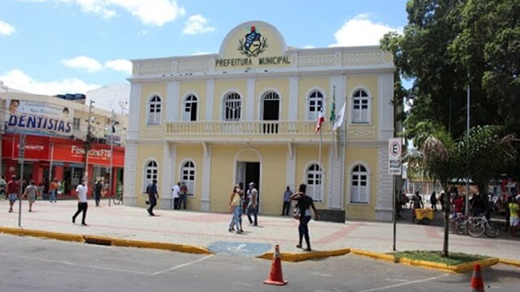 Médicos plantonistras da Unidade de Atendimento Pediátrico de Juazeiro cobram da Prefeitura pagamento dos salários de setembro