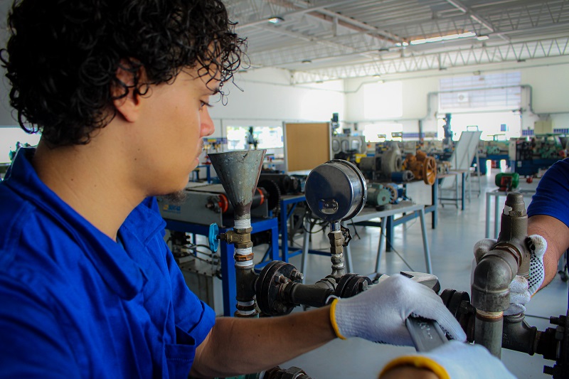 Últimos dias de inscrições para 125 bolsas gratuitas de Cursos Técnicos do SENAI na região Norte