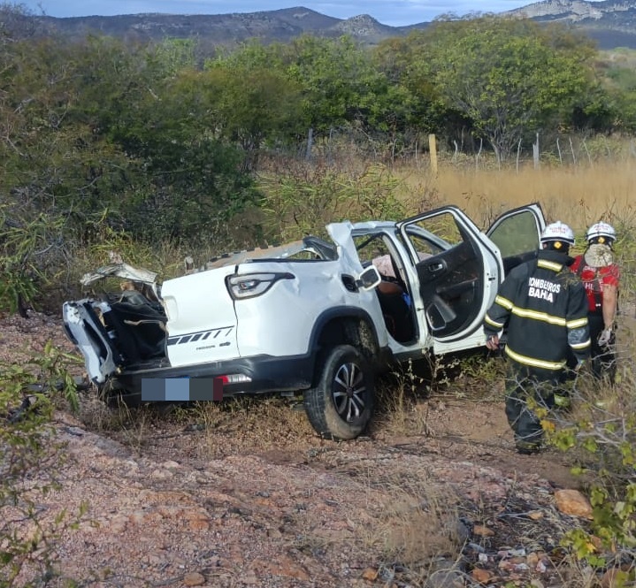 Grave acidente na Barrinha deixa dois mortos na tarde desta quinta-feira