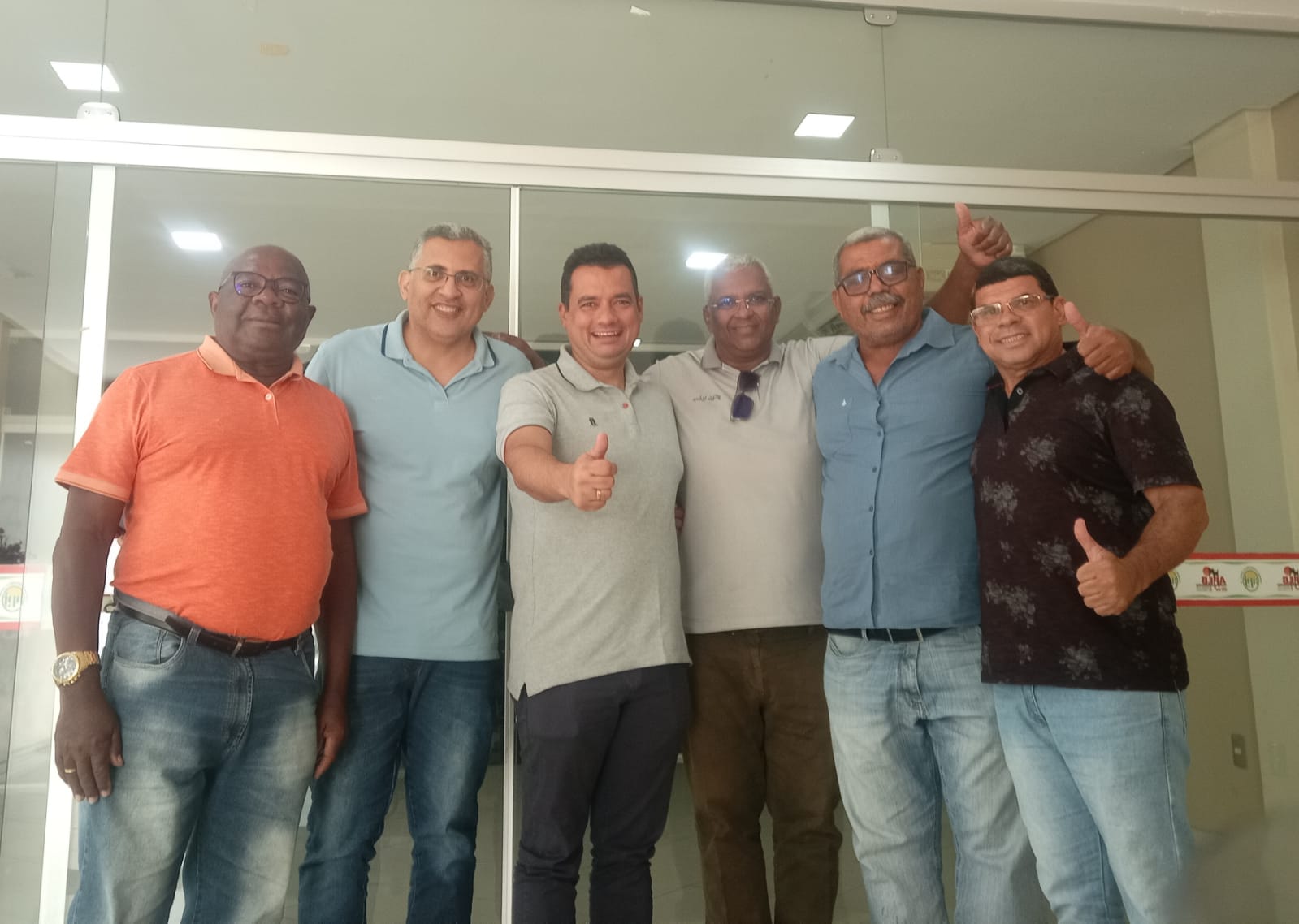 Prefeito eleito Andrei Gonçalves visita APLB Sindicato para tratar de assuntos relevantres aos trabalhadores em educação no ano de 2025