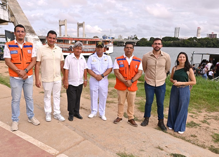 Prefeito de Juazeiro busca melhorias para atender os usuários das barquinhas que fazem a travessia Juazeiro e Petrolina