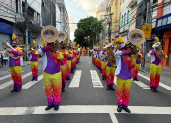 Fanfarras de colégios estaduais da Bahia abrilhantam o desfile de Sete de Setembro neste sábado (7)