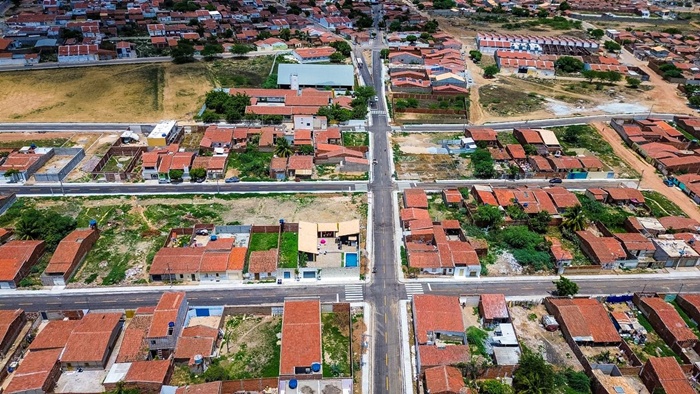  Prefeitura de Juazeiro entrega ruas pavimentadas nos bairros Malhada da Areia, Codevasf e Alto da Aliança nesta quinta (05)