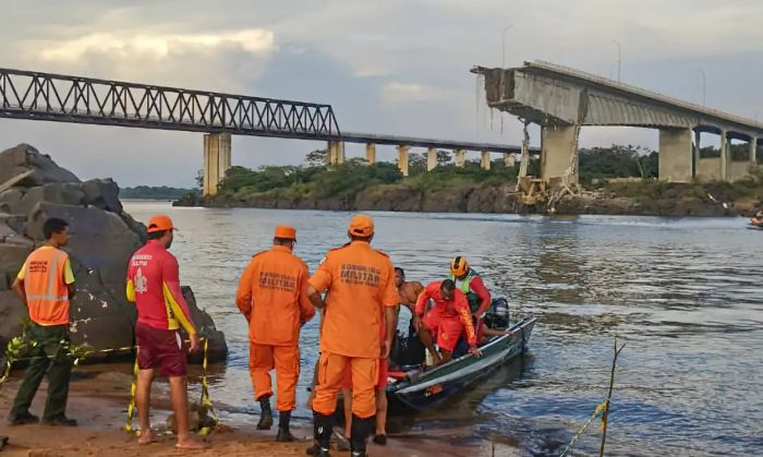 A Ponte Caiu: Governo trocou engenheiro por 