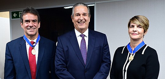 Juízes federais Maízia Carvalho e Dirley da Cunha tomam posse como membros do TRE-BA