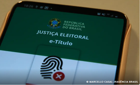 Boletim do TSE diz que 2 milhões de eleitores justificaram a ausência por meio do aplicativo E-título