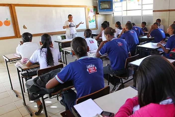 Secretaria de Educação publica portaria que reformula currículo do Ensino Médio na Bahia; entenda mudanças