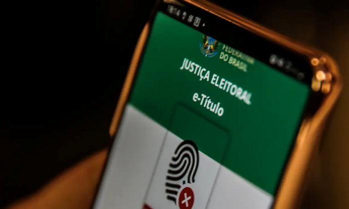 Justiça Eleitoral retoma regularização de título e coleta de biometria 