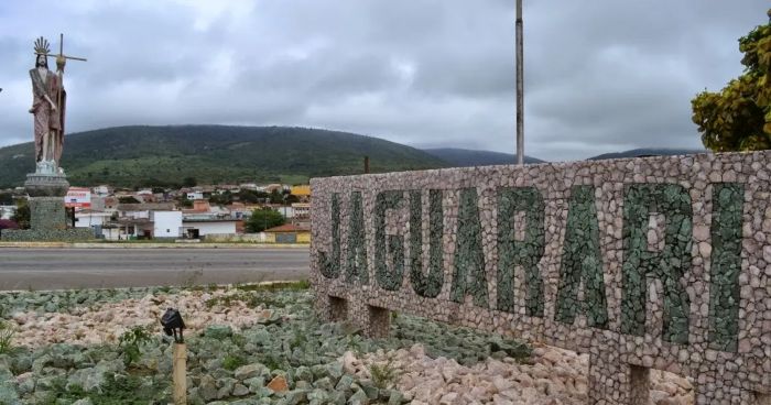 Jaguarari: chuvas provocam alagamentos ruas e famílias ficam desalojadas. Confira orientação Defesa Civil