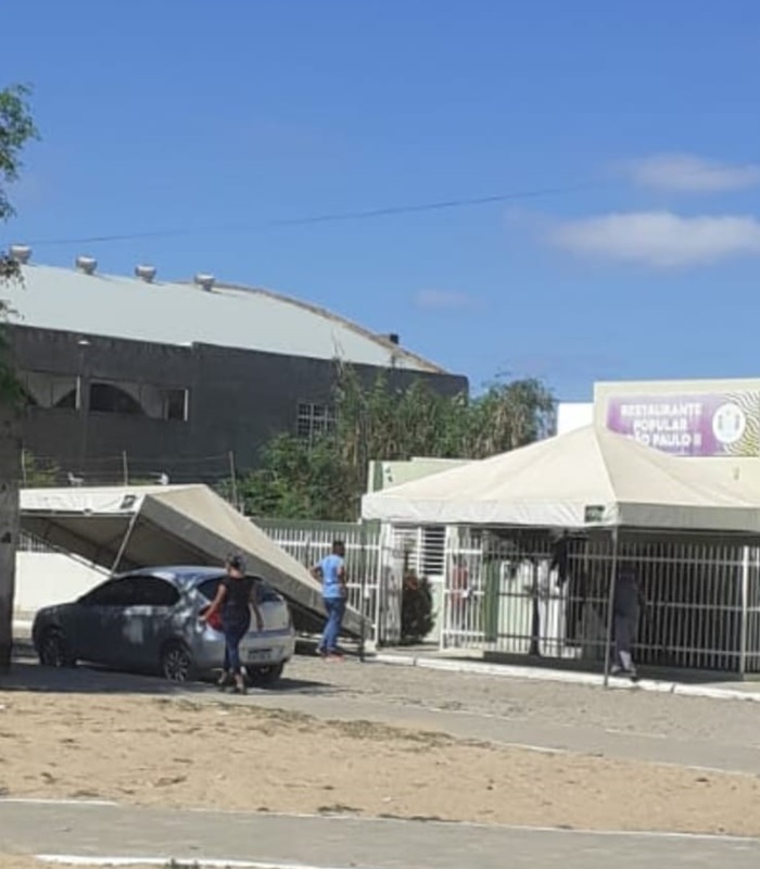 "Pacote de Maldades?" Leitora questiona motivo da retirada dos toldos, após eleições em Juazeiro