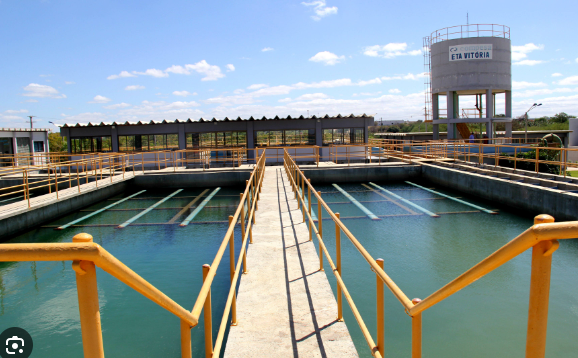 "Agua está salobra em Petrolina", diz moradora