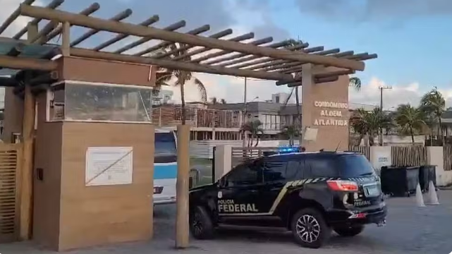  Polícia Federal cumpre nove mandados de busca e apreensão em uma operação de combate a crimes eleitorais