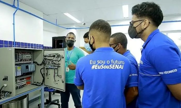 Confira inscrições para mais de mil vagas gratuitas em cursos técnicos na Bahia