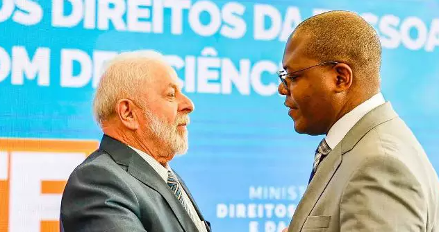 ‘Quem pratica assédio não ficará no governo’, adianta Lula em entrevista sobre Silvio Almeida