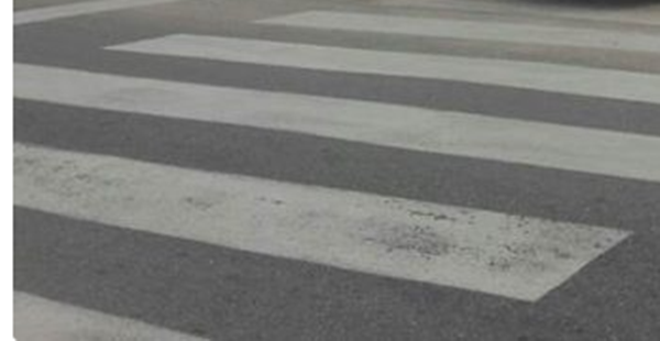 Petrolina: pedestres reclamam de desrespeito dos motoristas e das faixas apagadas